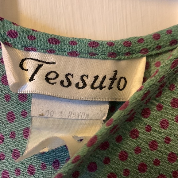 Lovely flattering crepe dress - Picture 4 of 4